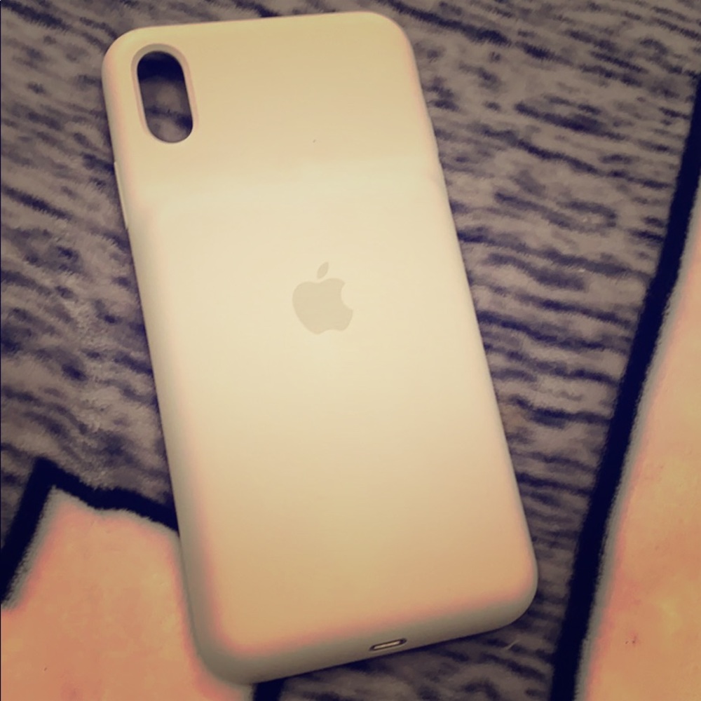 Apple 🍎 batter charge case ❤️